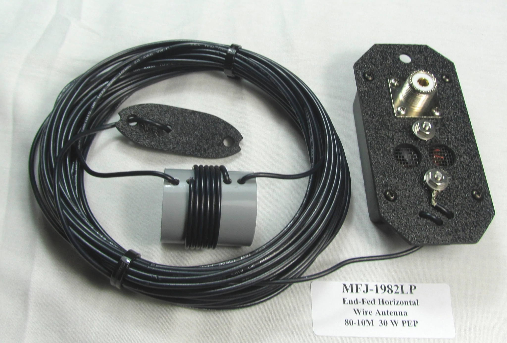 MFJ-1984MP , END FED, 1/2 WAVE, 40-10M, 300W, WIRE ANTENNA